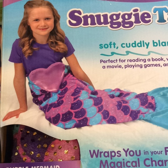 Snuggie Tails Kids Cuddly Blanket - Picture 3 of 6